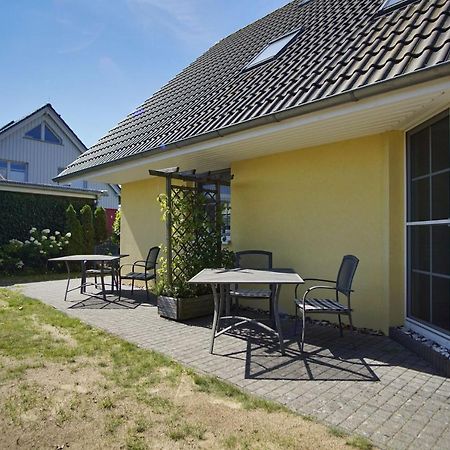 Nah Am Meer, Ruhige Lage, Gratis Nutzung Vom Ahoi Erlebnisbad Und Sauna In Sellin - Haus Inselblick Fewo 01 ゲーレン エクステリア 写真